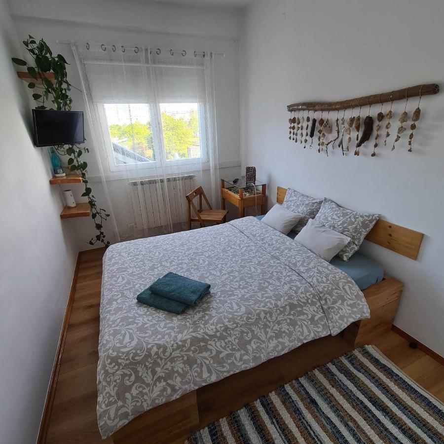 Sobe Divna Hotel Velika Mlaka Kültér fotó