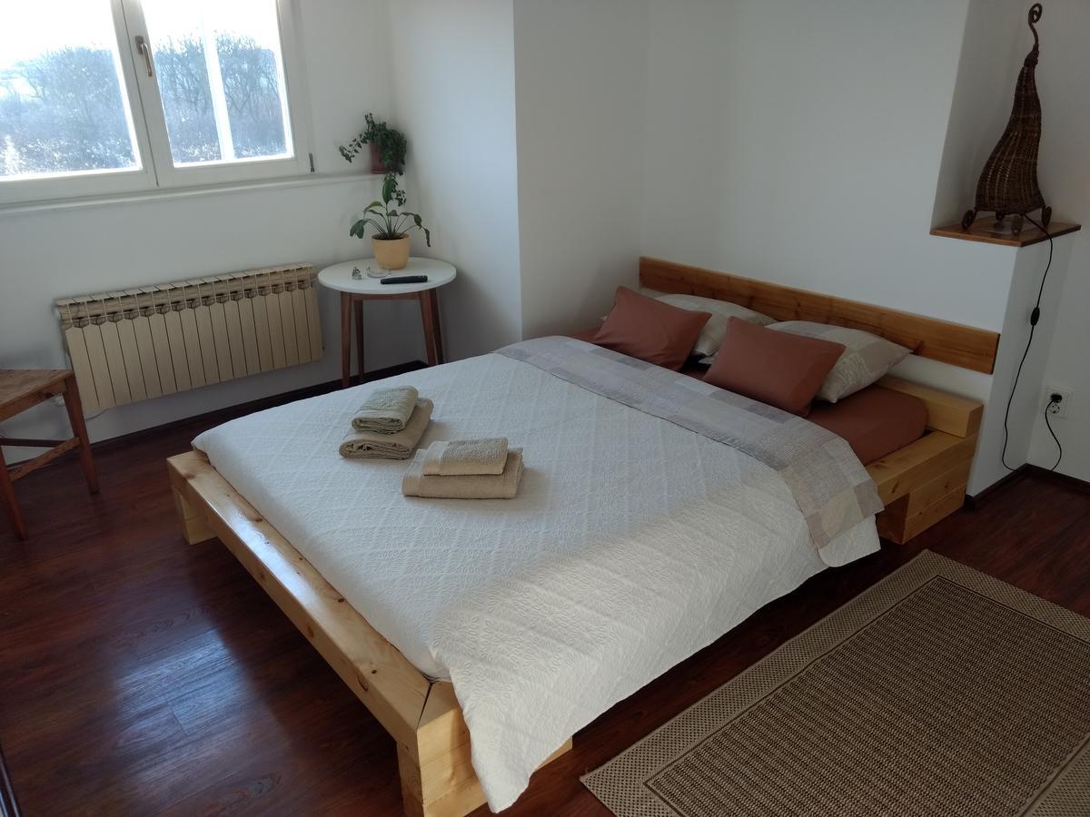 Sobe Divna Hotel Velika Mlaka Kültér fotó